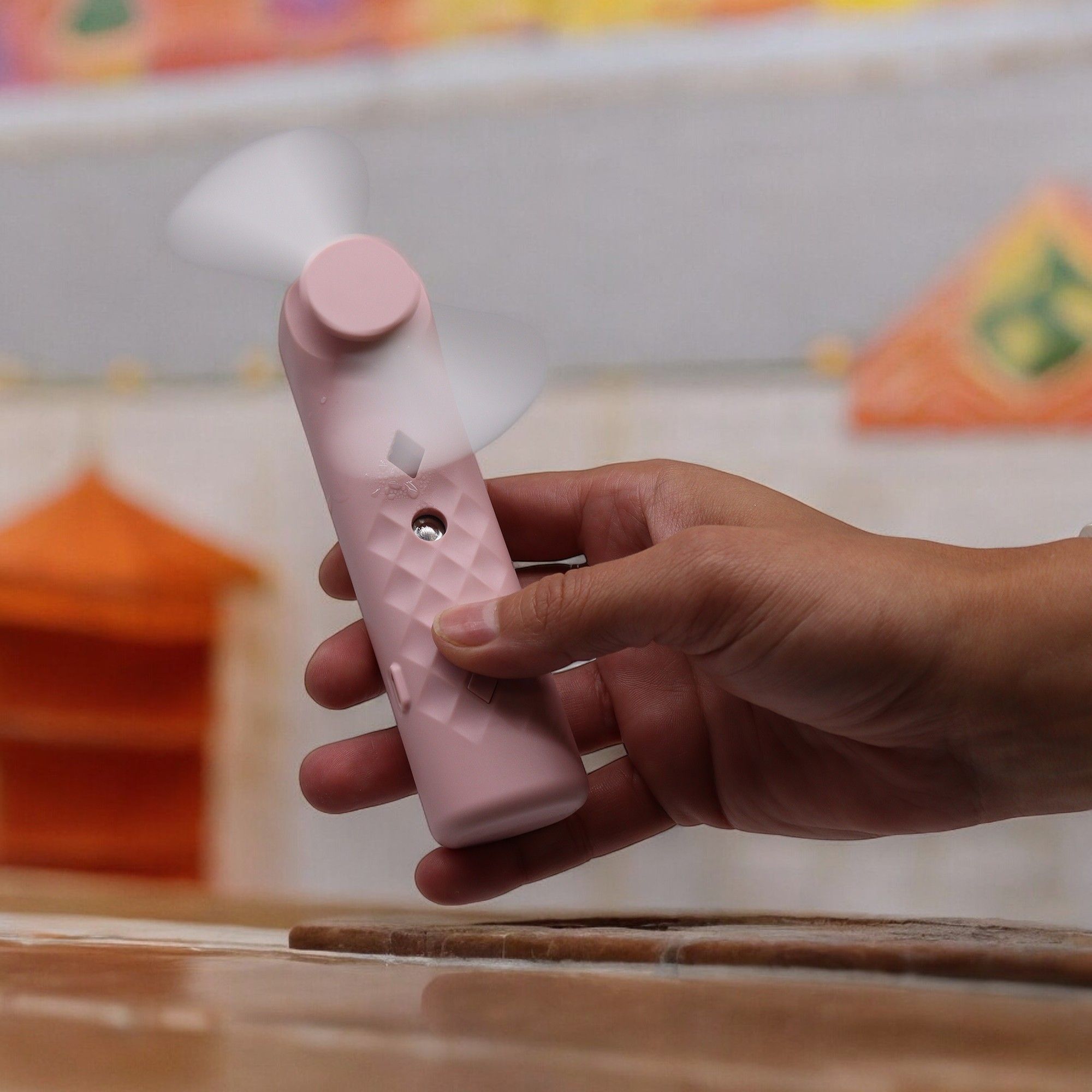 Ventilador e Pulverizador Facial Nano Mist Rosa Hathorium